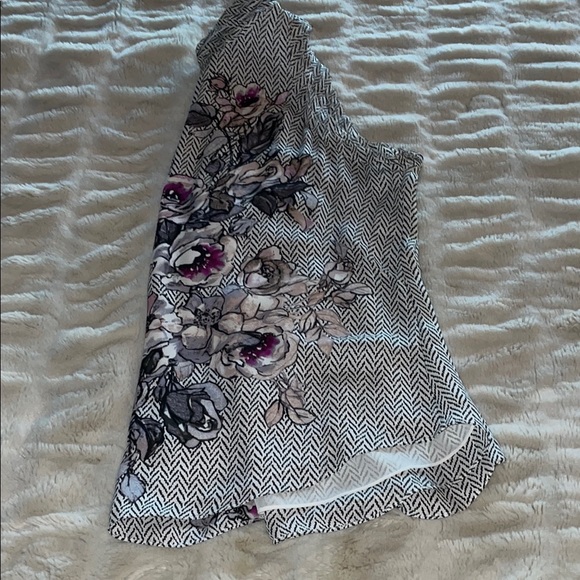 WHBM Elegant Silk Blouse - Picture 9 of 10